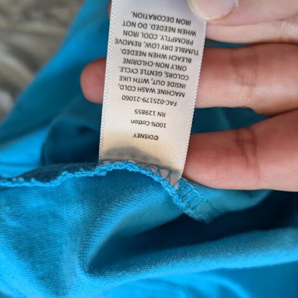 Disney Epcot Center Blue Crop Top Size M - Picture 8 of 8